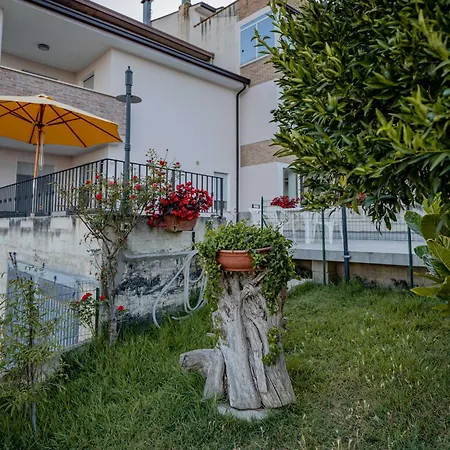 アパート La Casa Delle Orchidee Mozzagrogna